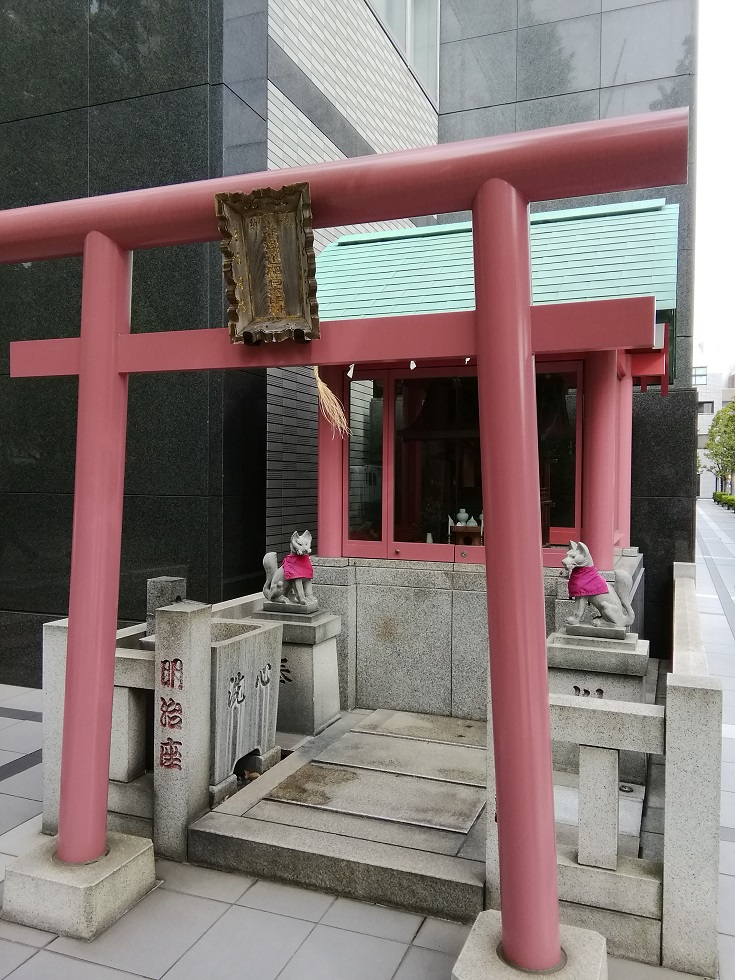  从人形町站可以去的安静氛围的神社10～笠间稻荷神社明治座分社～ 