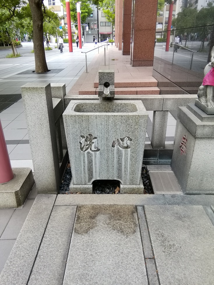  从人形町站可以去的安静氛围的神社10～笠间稻荷神社明治座分社～ 