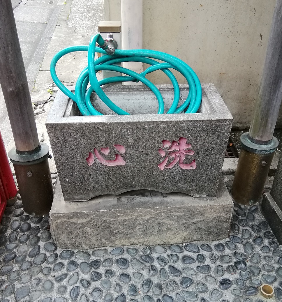  从日本桥站·茅场町可以去的安静氛围的神社3～纯子稻荷神社～ 