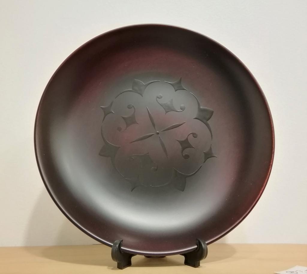 盘子
河马
１６８×１６８×３０ｍｍ
7,700日元堀内亚理子有滋润的生活展
　～日本桥木屋总店izutuki～