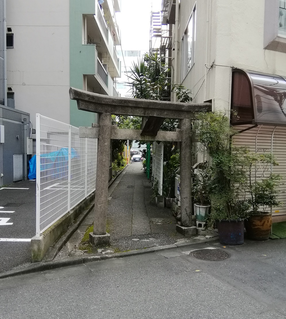  从人形町站可以去的安静氛围的神社NO.27
 　～明星稻荷神社～ 