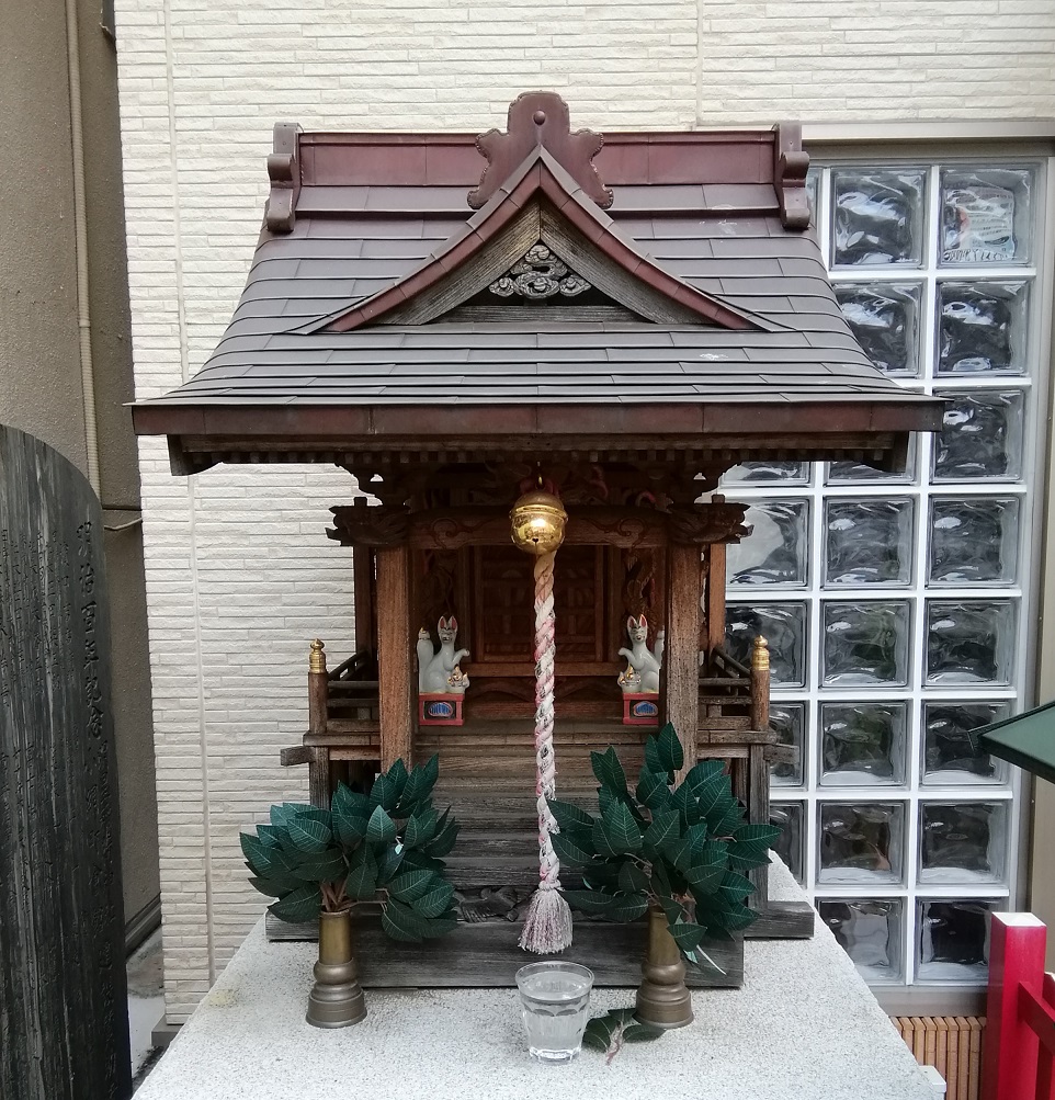  从人形町站可以去的安静氛围的神社NO.27
 　～明星稻荷神社～ 