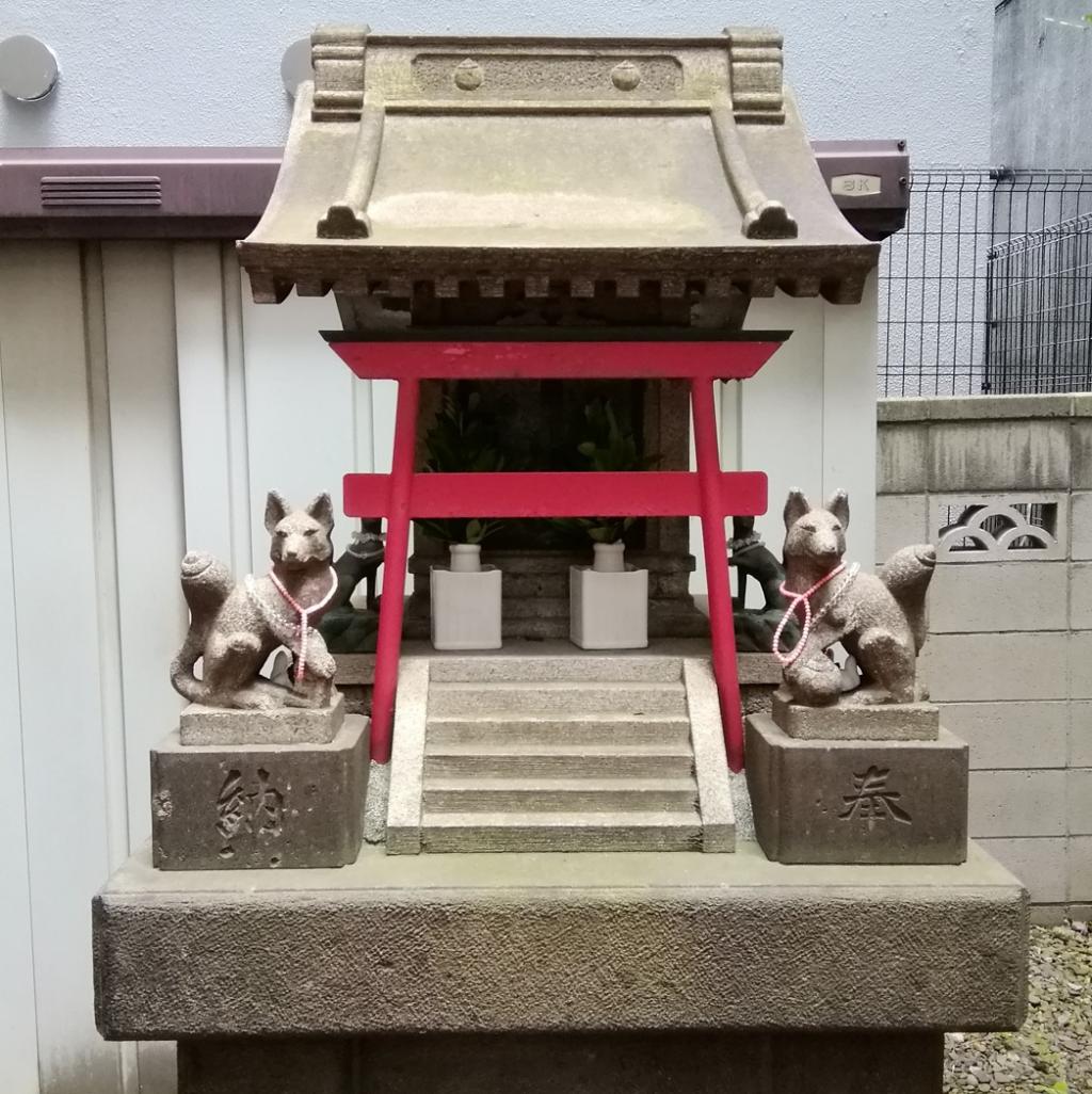  从人形町站可以去的安静氛围的神社NO.26
 　～川上稻荷神社～ 