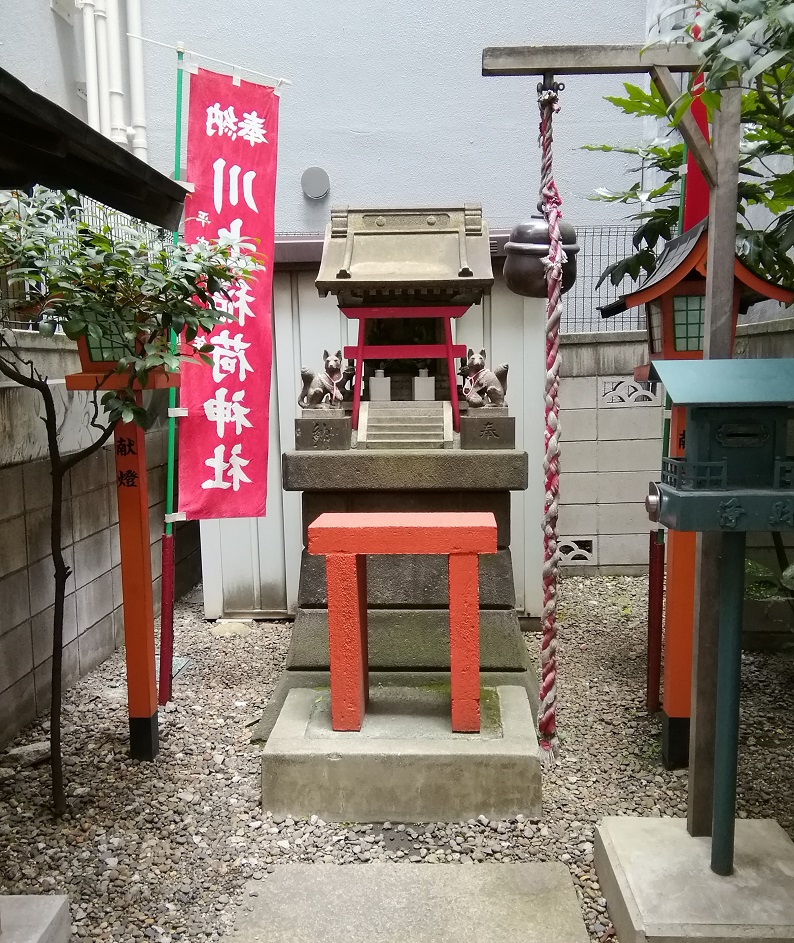  从人形町站可以去的安静氛围的神社NO.26
 　～川上稻荷神社～ 