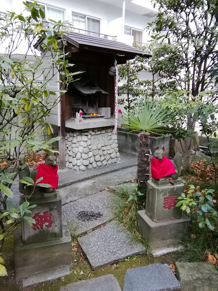  茅场町站・八丁堀站周边安静氛围的神社巡游5～於岩稻荷田宫神社～ 