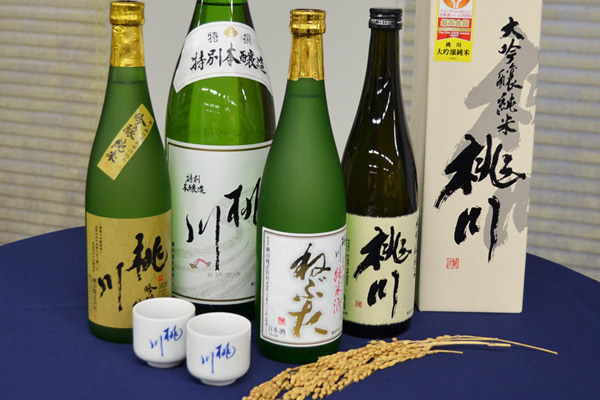 在银座享受铭酒窖“至极的绝品”<青森县藏元桃川>2019年5月中旬-6月下旬举办研讨会的介绍
　～白鹤银座风格～