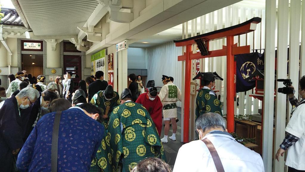  铁炮洲稻荷神社定期大祭祀的4天
