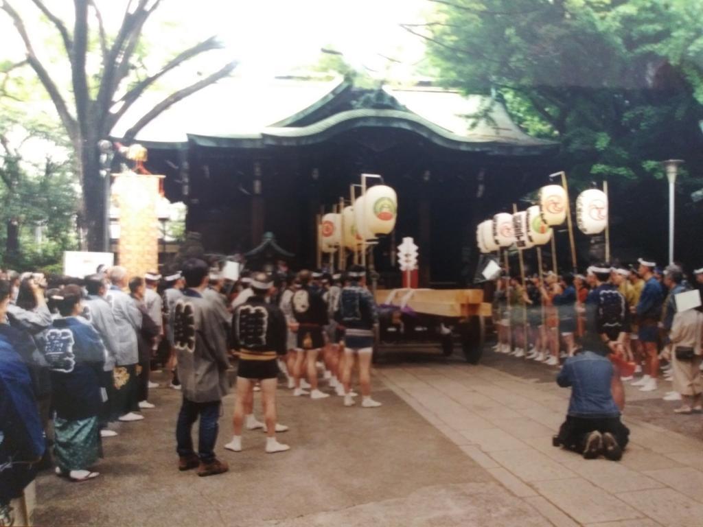  步枪洲神社御用材奉曳式