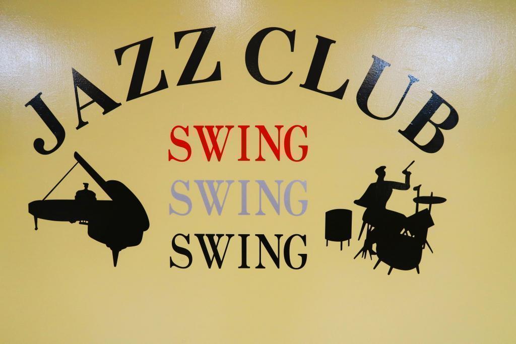 银座Swing的访问创业48周年!老字号JAZZ CLUB“银座Swing”在银座Ins 2-2F沉醉在Jazz上