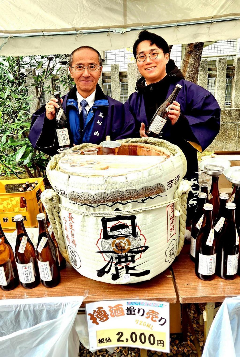  我们采访了在江户下行酒文化传承之地“新川”开店的“辰马本家酒造”先生和东日本分店长!