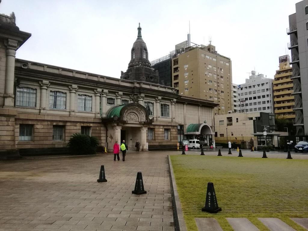  雨之朝筑地本愿寺
　还有推荐的餐厅
　　～筑地本愿寺～