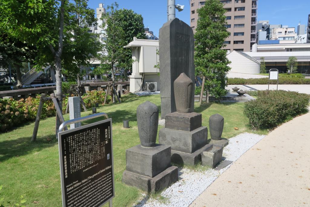 画家酒井抱一的墓筑地本愿寺探访