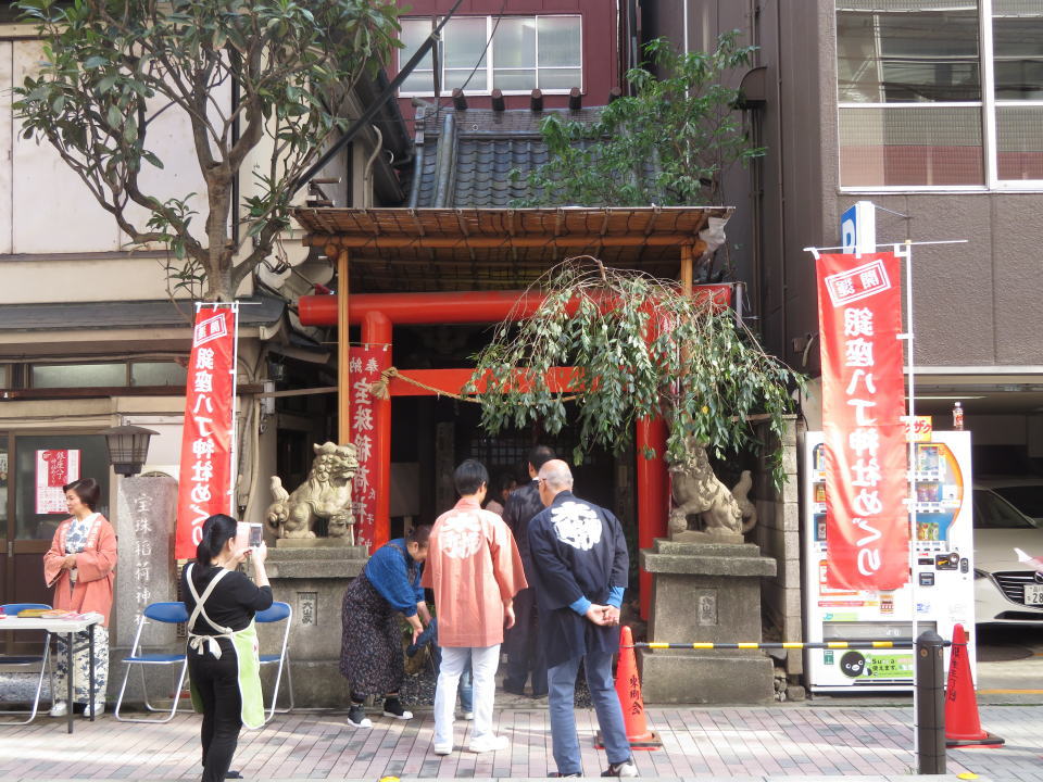 宝珠稻荷神社(银座3-14-15:旧木挽町3丁目)银座八丁神社巡礼2019